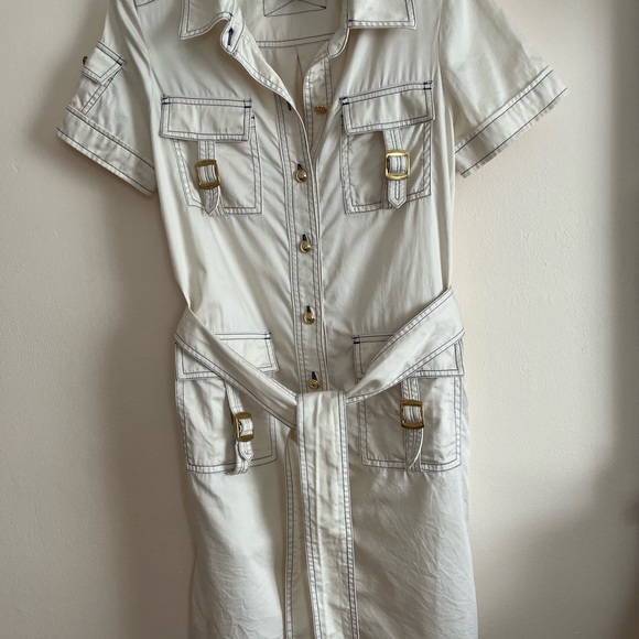 Dress - Picture 9 of 10